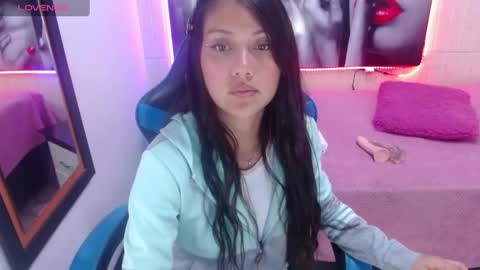 Snapshot of catalehia_milk chatting on January 2025 08:21:02 PM C A T A L E H I A online show from January 2025 08:21:02 PM