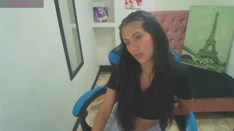 Snapshot of catalehia_milk chatting on February 2025 08:14:02 PM C A T A L E H I A online show from February 2025 08:14:02 PM