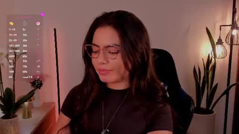 MACARENA online show from July 2026 05:59:01 PM