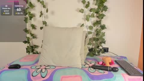 cataleya19__ online show from January 2025 12:06:02 PM