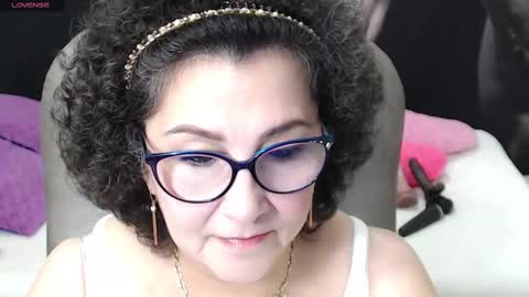 Snapshot of cataleya_mom_ chatting on March 2025 12:20:01 AM cataleya online show from March 2025 12:20:01 AM