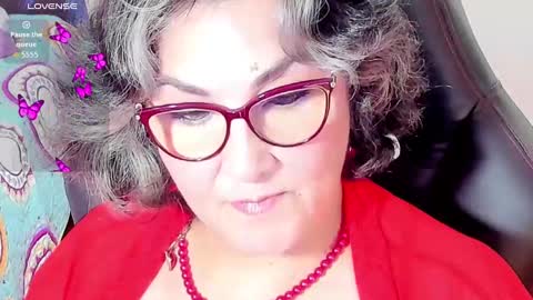 Snapshot of cataleya_mom_ chatting on October 2025 08:55:02 PM cataleya online show from October 2025 08:55:02 PM