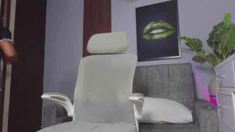 catalina_goddess online show from June 2026 03:53:02 AM