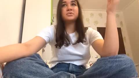 catalinakrumm online show from February 2026 12:06:02 PM