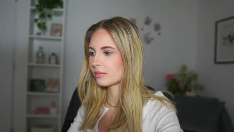 Snapshot of catecrago_ chatting on February 2025 08:53:02 AM catecrago online show from February 2025 08:53:02 AM