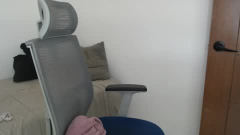 katerine online show from May 2026 06:09:01 PM
