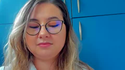 Snapshot of caterinnakat chatting on February 2025 01:33:01 PM Kat online show from February 2025 01:33:01 PM