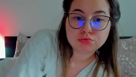 Snapshot of caterinnakat chatting on February 2025 12:01:02 PM Kat online show from February 2025 12:01:02 PM