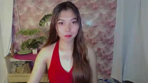 Snapshot of catherine_365 chatting on May 2026 01:46:01 AM catherine_365 online show from May 2026 01:46:01 AM