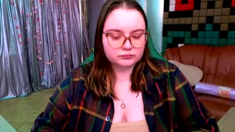 catherineclaire online show from May 2026 05:07:02 PM