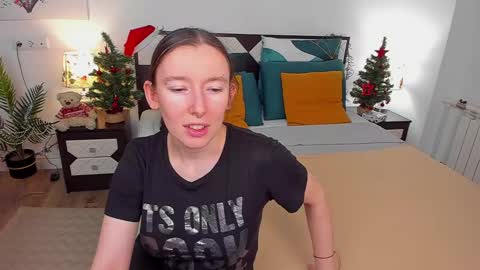 Catrin online show from February 2025 08:57:02 AM