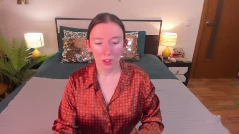 Catrin online show from March 2026 06:30:01 AM