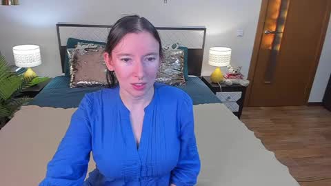 Catrin online show from June 2026 01:40:01 AM