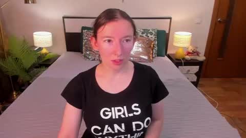 Catrin online show from July 2026 03:42:01 AM