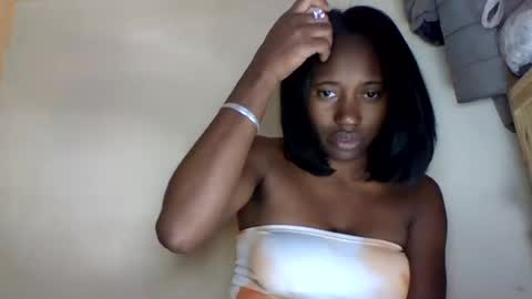 cathia_bella online show from July 2026 10:43:01 AM