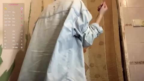 Lola online show from October 2025 09:26:02 PM