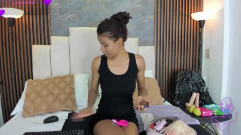 catiusca_reyes_03 online show from March 2026 12:30:01 PM