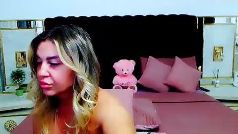 lauren online show from June 2026 05:52:02 AM