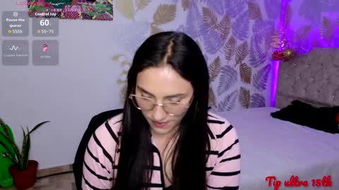 Snapshot of cattleyaangel chatting on November 2025 09:47:01 PM Cattleya online show from November 2025 09:47:01 PM