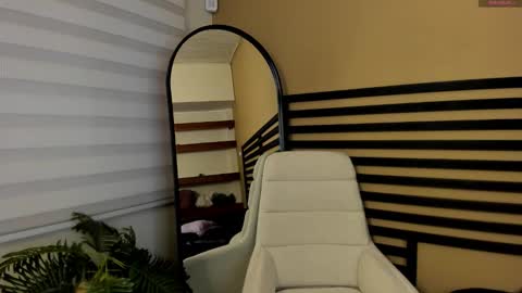 Caty  online show from March 2026 10:28:02 PM