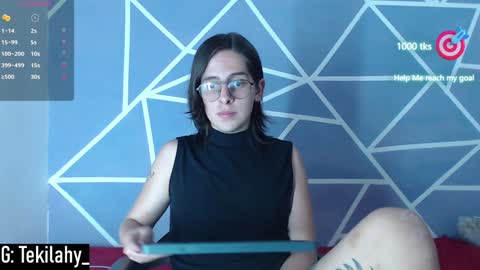 cava_pretty online show from January 2025 08:17:02 PM