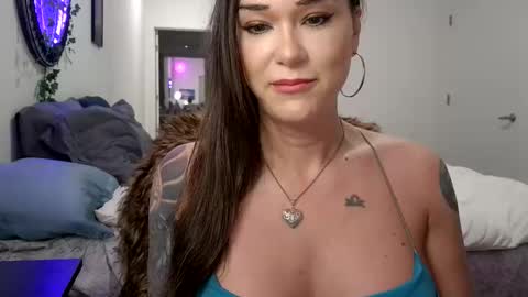 Snapshot of cayla_ chatting on February 2026 03:43:01 AM Cayla online show from February 2026 03:43:01 AM