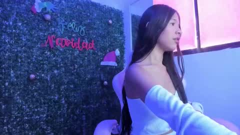 caylin_dolls_ online show from November 2025 06:50:02 PM