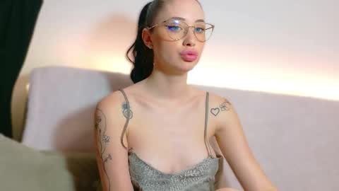 Ivanna online show from April 2026 05:21:01 PM