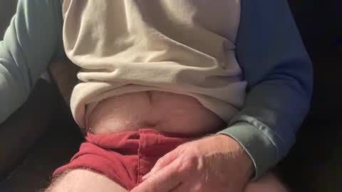 Snapshot of cbjohnjohn chatting on January 2026 06:05:01 AM John online show from January 2026 06:05:01 AM