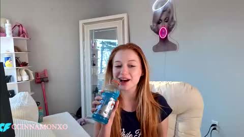 Snapshot of ccinnamon chatting on November 2025 08:08:02 PM Ccinnamon online show from November 2025 08:08:02 PM