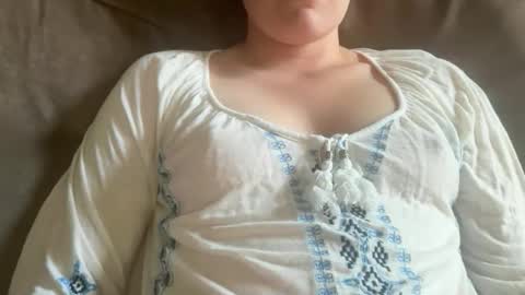 Snapshot of cclavender chatting on April 2026 11:33:01 AM Claire online show from April 2026 11:33:01 AM