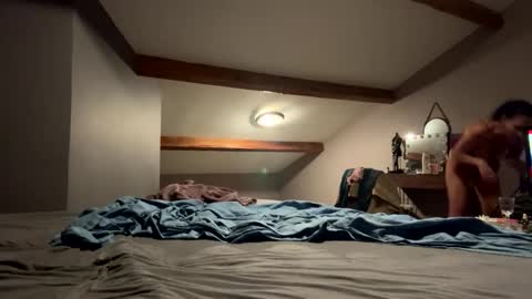 Snapshot of cclovefrench chatting on September 2025 09:58:01 PM cclovefrench online show from September 2025 09:58:01 PM