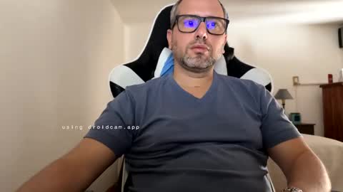 Snapshot of ccmhp1 chatting on October 2025 06:41:02 PM Tomys online show from October 2025 06:41:02 PM