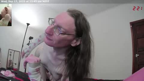 Adalyn online show from September 2025 12:45:02 AM