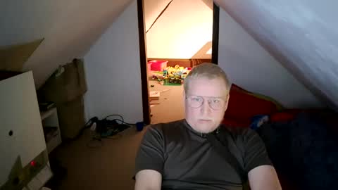 Snapshot of cebas chatting on February 2025 09:51:02 AM cebas online show from February 2025 09:51:02 AM