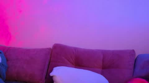 Lina  online show from October 2025 07:09:02 PM