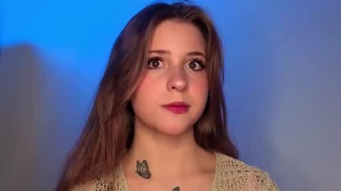 Lina  online show from December 2025 07:07:02 PM