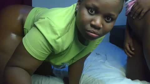 ceepretty25 online show from February 2026 01:17:01 AM