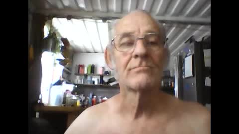 Chuck online show from December 2024 06:03:02 PM