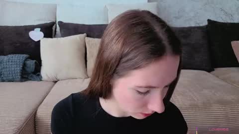 Josie Manesi online show from May 2026 06:41:02 AM