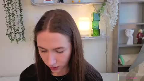 Josie Manesi online show from August 2026 06:12:01 AM
