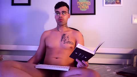 Celes online show from November 2025 08:33:02 PM