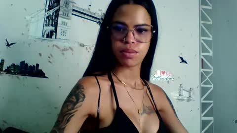 Snapshot of celesmejias chatting on November 2025 11:59:02 PM celesmejias online show from November 2025 11:59:02 PM