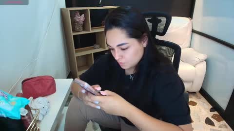 Snapshot of celesstebruce chatting on February 2025 08:03:01 PM meli online show from February 2025 08:03:01 PM