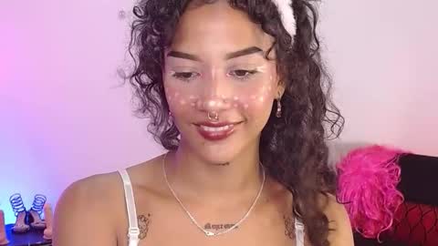 Snapshot of celesstte_0 chatting on November 2025 02:17:01 PM Celeste online show from November 2025 02:17:01 PM