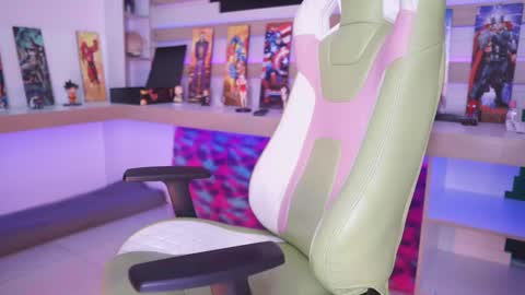 Snapshot of celeste_blazze chatting on December 2024 02:16:02 PM Celeste online show from December 2024 02:16:02 PM