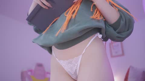 Snapshot of celeste_blazze chatting on January 2025 07:42:01 PM Celeste online show from January 2025 07:42:01 PM