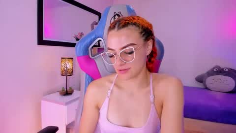 Snapshot of celeste_blazze chatting on February 2026 04:14:01 PM Celeste online show from February 2026 04:14:01 PM