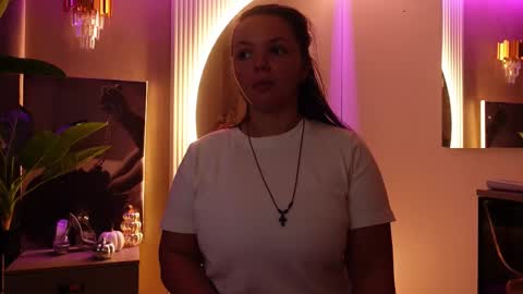 Snapshot of celestebailey chatting on November 2025 04:33:02 AM CelesteBailey online show from November 2025 04:33:02 AM