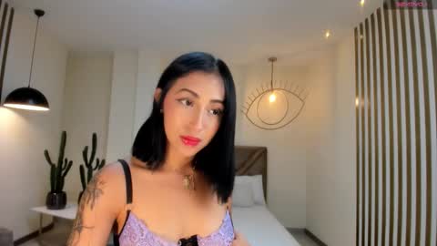 Celeste Moon online show from November 2025 02:00:02 AM